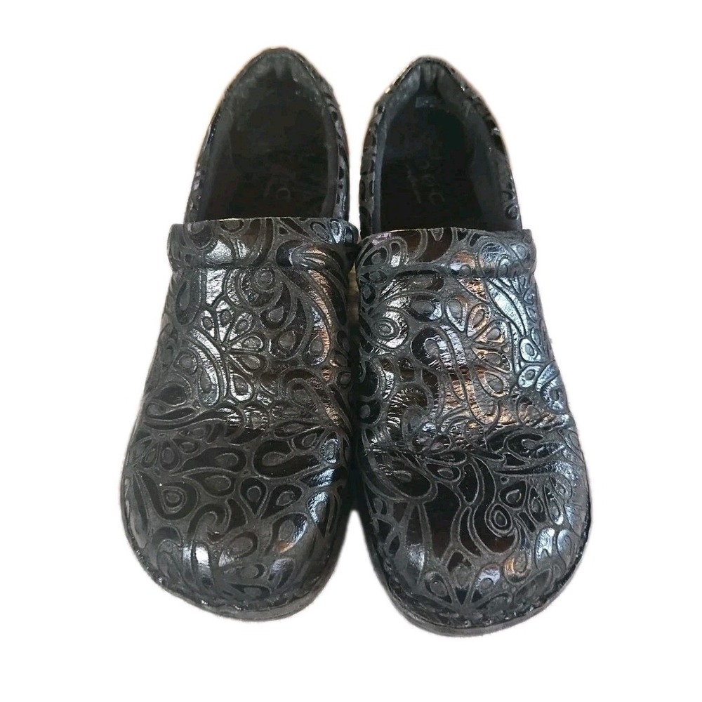 BOC Women Size 40 US size 8 Black Floral Patent Leather Clogs